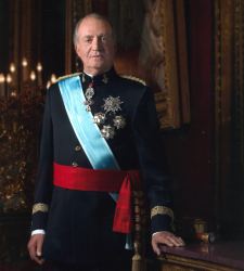 rey-institucional.jpg