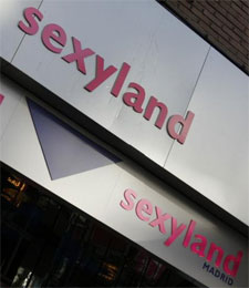 sexyland.jpg
