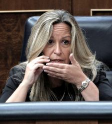 trinidad-jimenez-movil.jpg