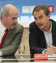 zapatero-chaves-ferraz.jpg