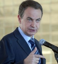 zapatero-dedo.jpg