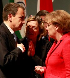 zapatero_merkel.jpg