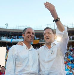 rajoy-camps-camisa.jpg