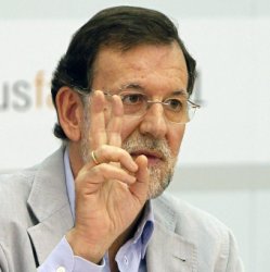 rajoy-dedos.jpg