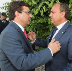 vara-monago.jpg