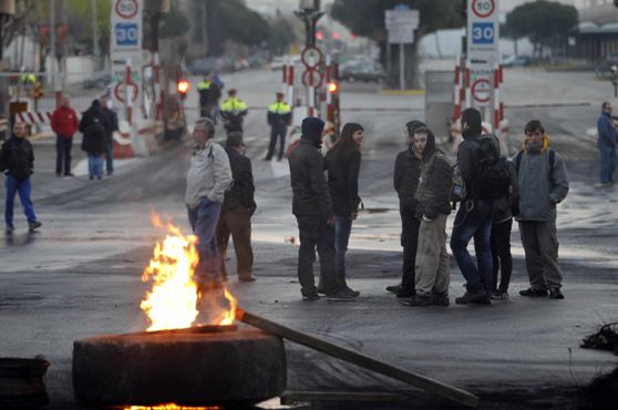 piquetes-fuego.jpg