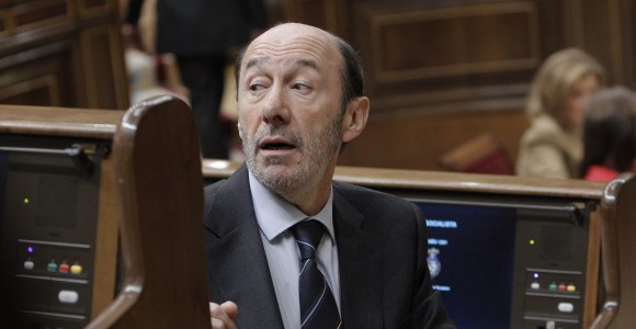 Rubalcaba-congreso-2011-apertura-efe.jpg