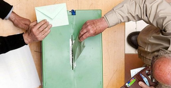 Voto-2012-efe.jpg