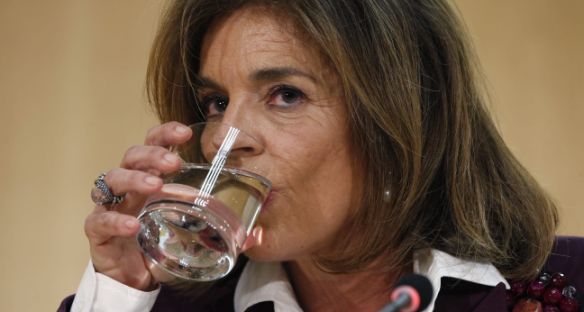 botella-vaso-agua-10-01-efe-.jpg