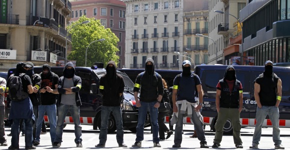 mossos-fila.jpg