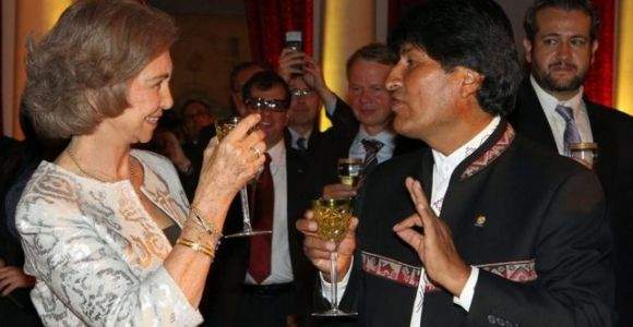 reina-evomorales.jpg