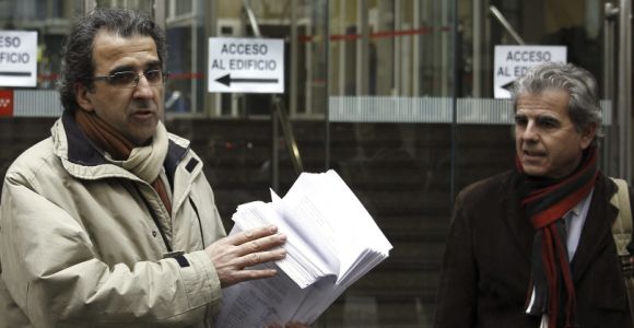sanidad-medicos-firmas-9-1-efe-.jpg