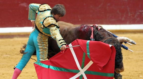 toros-donosti-efe-.jpg