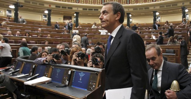 zapatero-adios2.jpg