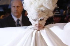 lady-gaga-antifaz.jpg