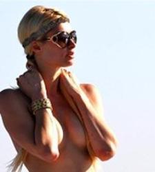 paris_topless.jpg