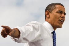 obama_mano_dedo.jpg