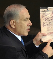 Netanyahu_documento_nazi.jpg