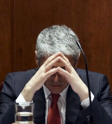 Socrates-preocupado-2011.jpg