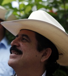 Zelaya_sombrero_primer-plano.jpg