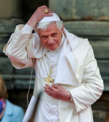 benedicto_gorro.jpg