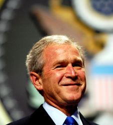 bush_sonrie.jpg