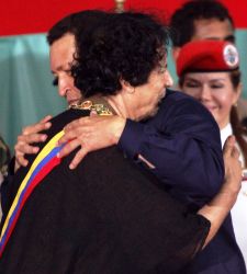 chavez_gadafi.jpg