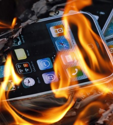 china_iphone.jpg