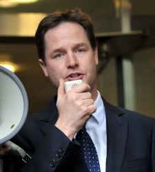 clegg_altavoz.jpg