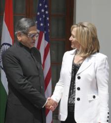 clinton-india-efe.jpg
