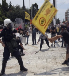 disturbios-grecia.jpg