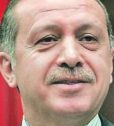 Erdogan insta a los líderes árabes a abrazar la democracia