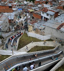 escalerasmecanicas-medellin.jpg