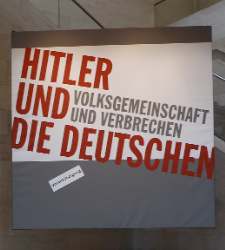 hitler-expo1.jpg