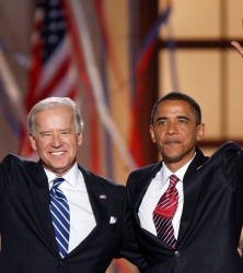 obama_biden_saludo.jpg