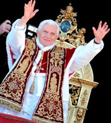 papa-vertical-navidad-efe.jpg