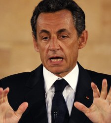 sarkozy_freno.jpg