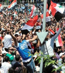 siria-mani-proassad.jpg