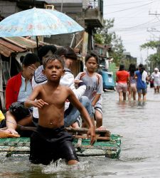 Filipinas: Aumentan los muertos por dos tifones consecutivos