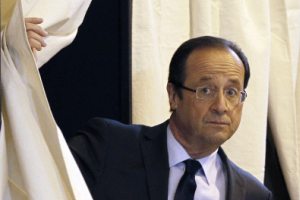 hollande-vota.jpg