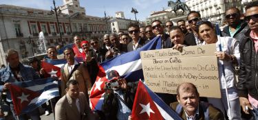 cubanos-sol.jpg
