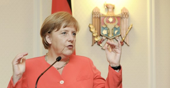 Merkel-Moldavia-2012-efe.jpg