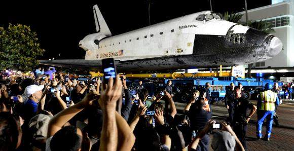 endeavour-llega2.jpg