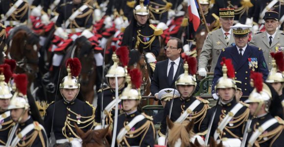 hollande-desfile.jpg