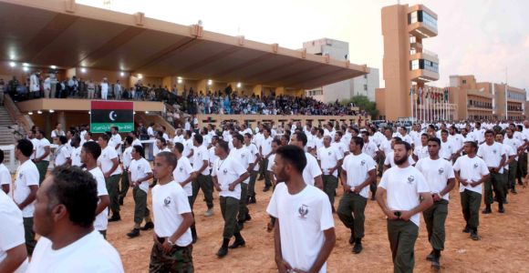 El CNT presenta en Trípoli al primer grupo de reclutas del nuevo <b>Ejército libio</b>