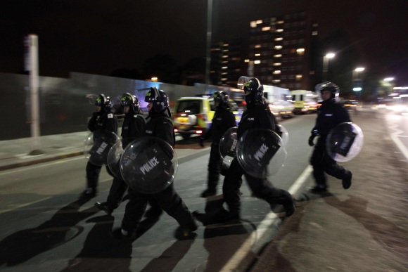 londres-policia-calles.jpg