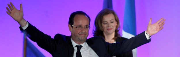 hollande-brazos.jpg