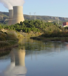 nuclear225.jpg