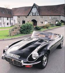 Jaguar-EType-01.JPG
