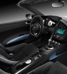 audi_r8_gt_spyder_interior.jpg